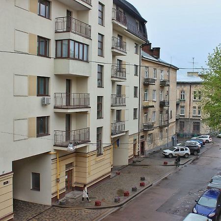 Квартира В Центрі Подобово У Львові На Замарстинівській 10 المظهر الخارجي الصورة